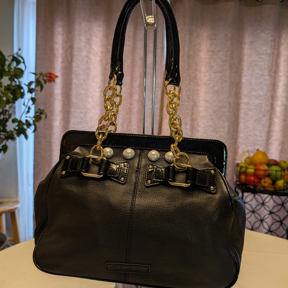 BCBGMaxAzria Leather black Shoulder Bag with Gold Chain/Magnetic Closure Top